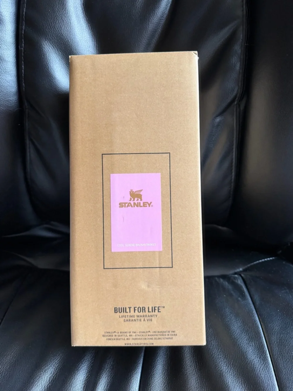 Stanley GUCCI 40oz Pink & Gold Tumbler w/ Handle - Picture 6 of 6